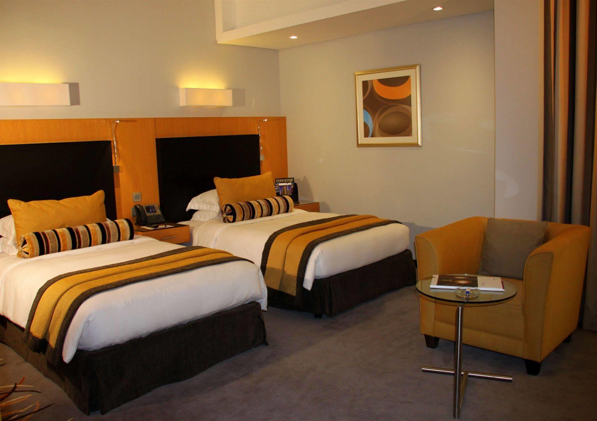Hala Arjaan By Rotana, Deluxe 4*